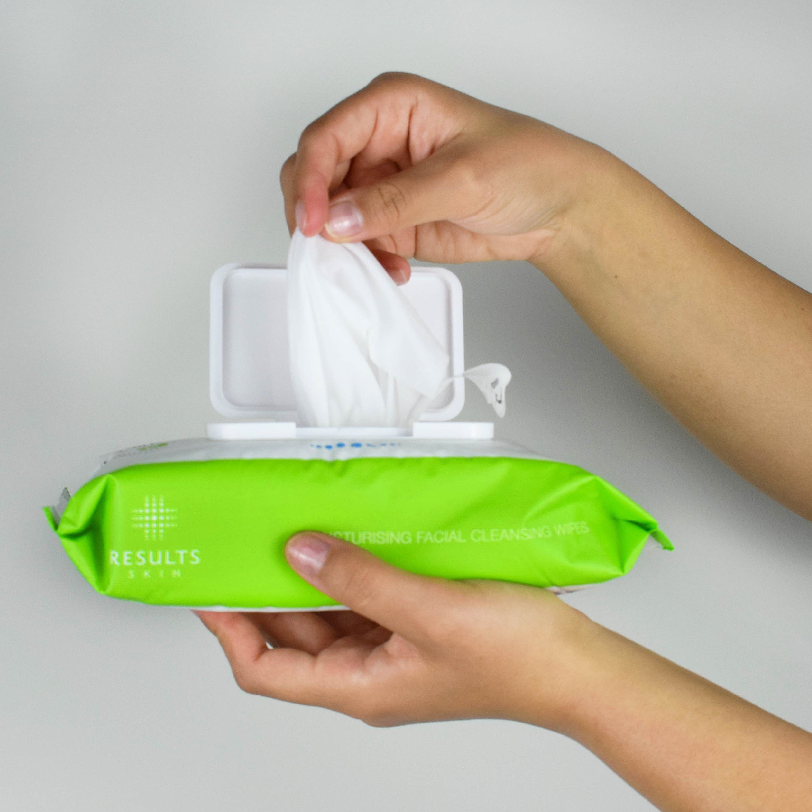 Moisturising Facial Wipes