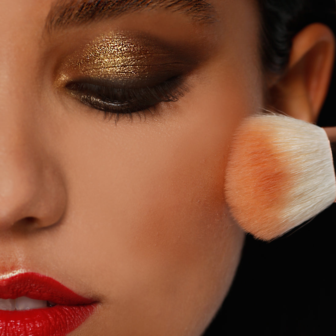 Luminous Bronzer